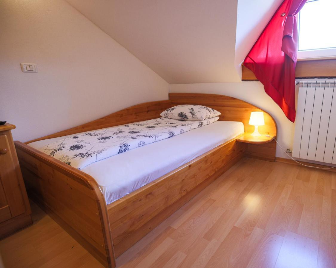 Domacija Malnarjevi Villa Villa Slavina Luaran gambar
